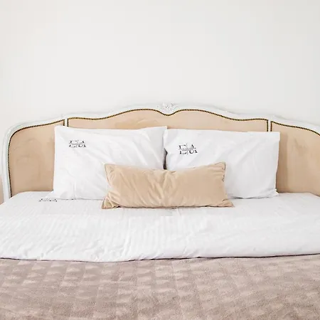 Etoile Center Apartments- Obilicev Venac 公寓