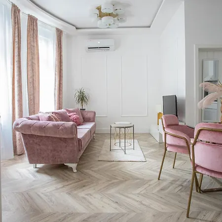 Etoile Center Apartments- Obilicev Venac 贝尔格莱德